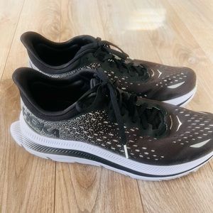 Hoka One One Kawana 1123164-BWHT Womens Black White Running Sneaker Shoes US 10B